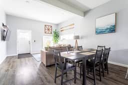 Family Friendly Near Aquarium, Seaport, Downtown