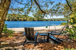 Couple’s Lakefront Cabin | Tiny House with a View