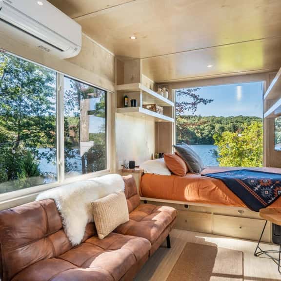 Lakefront Retreat Tiny House - Image 1