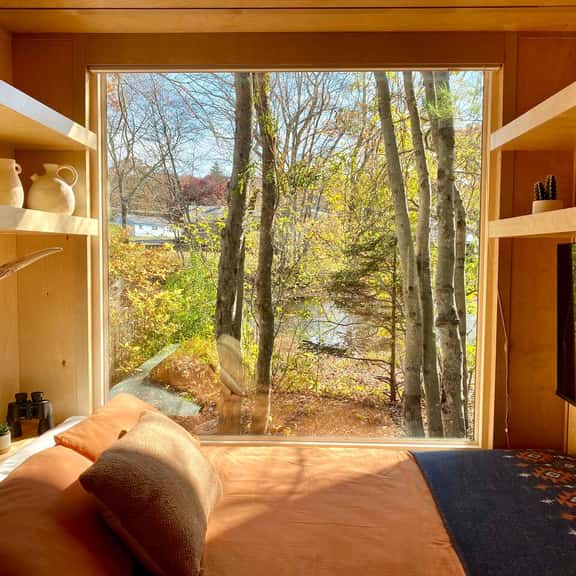 Lakeside Getaway Tiny House - Image 1