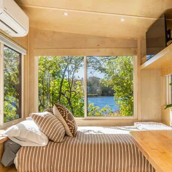 Panoramic Point Tiny House - Image 1