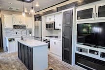 Lakeview RV Retreat